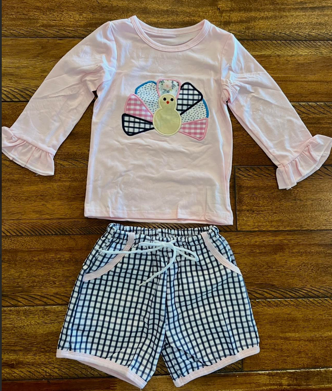 Appliqué Turkey Short Set