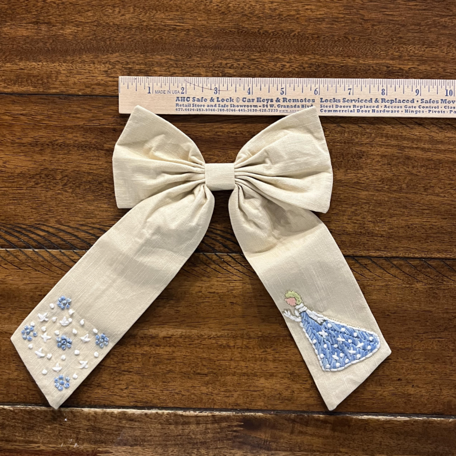 Snow Queen Bow